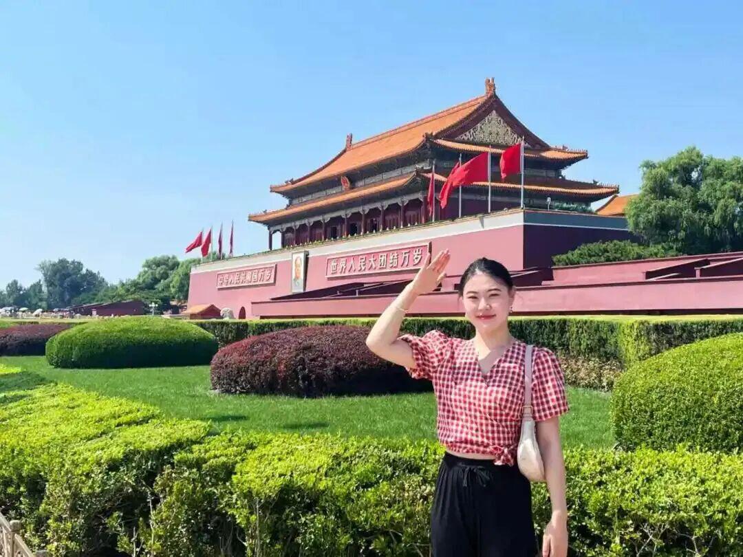 九游体育网页版-来自湖北!金梅林、王霜、郑钦文等现身阅兵现场