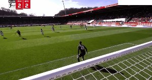 1712414773172034799.gif 英雄联盟-【德甲】2球领先遭逆转!拜仁客场2比3不敌海登海姆