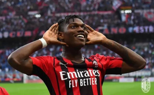 【早报】德比取胜！巴萨提前4轮夺冠！