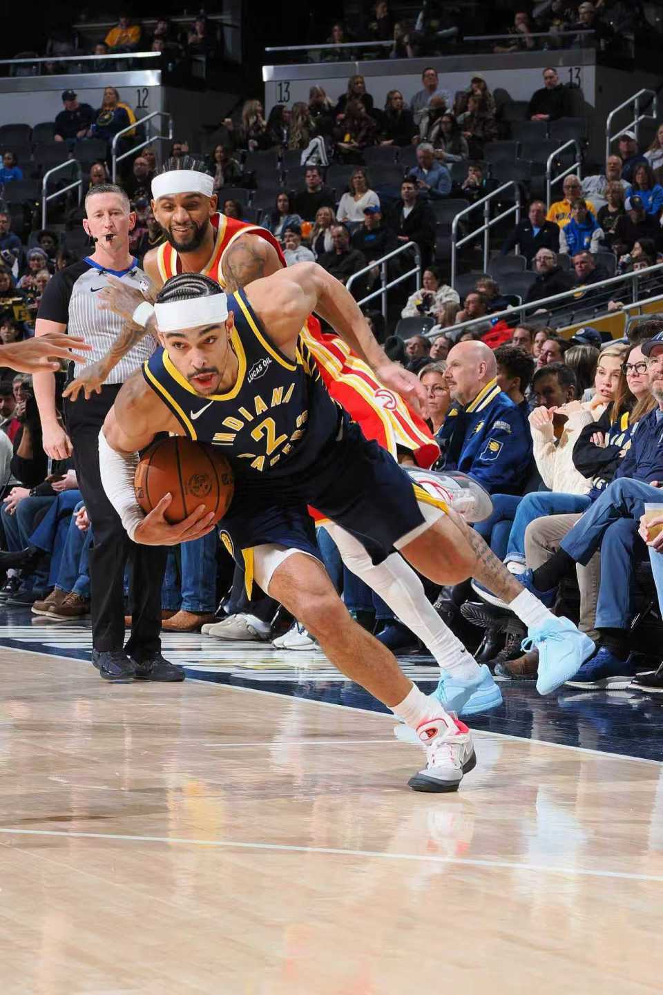 英雄联盟-杰伦33+12+10老鹰爆冷惜败步行者 内姆哈德26+6+10引3人20+